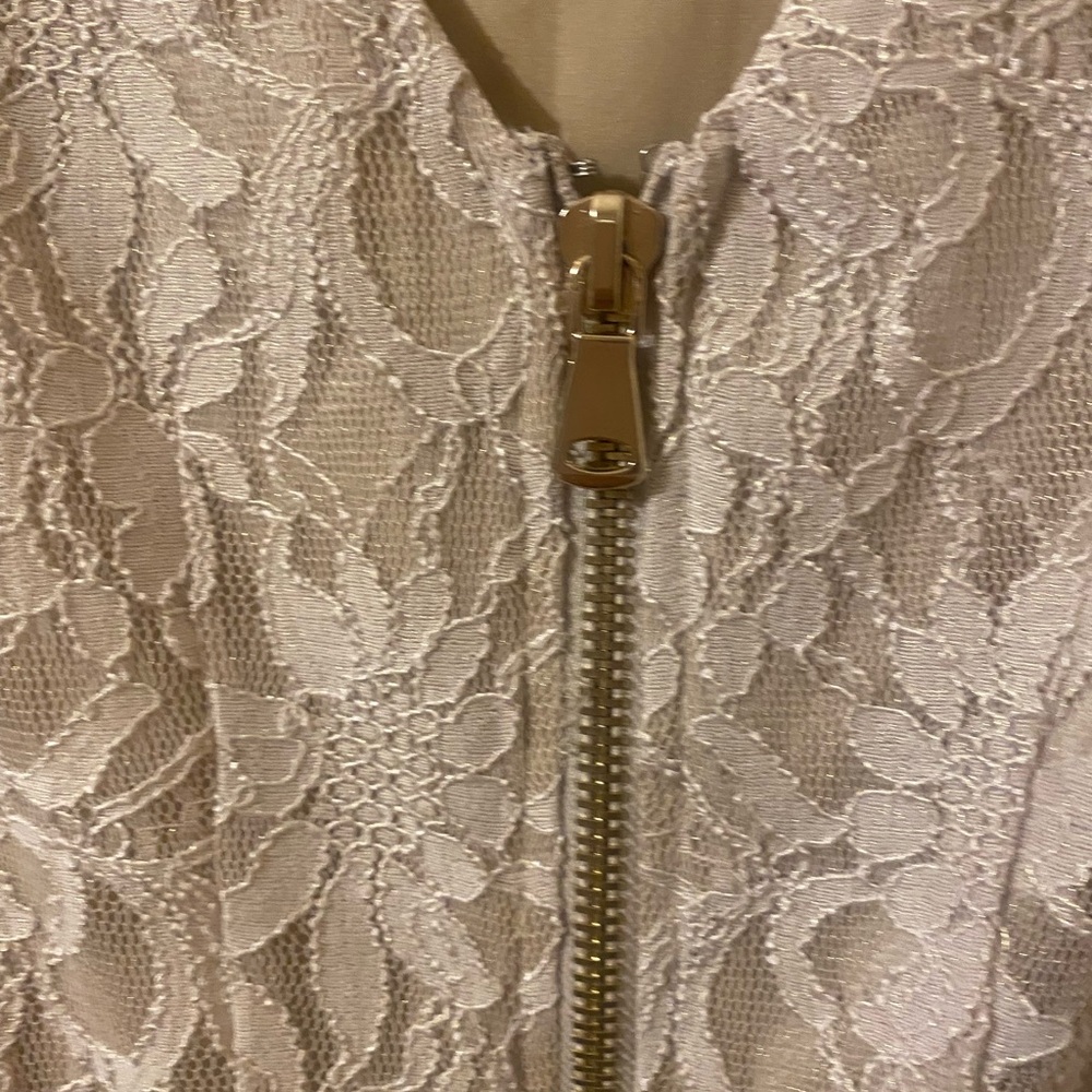 Stunning Le Chateau cream dress xs - Picture 3 of 5